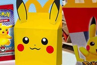 Hợp tác với McDonald, Pokemon tung ra gói sản phẩm siêu đặc biệt, chỉ có thể nhận khi mua đồ ăn