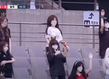 Bị chỉ trích sử dụng búp bê nhạy cảm để lấp kín khán đài, đội bóng Hàn bảo "chỉ là ma-nơ-canh thôi!"