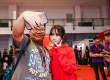 AMD tổ chức buổi offline hoành tráng tại Việt Nam, các fan đội đỏ còn được giao lưu thỏa thích với "cô giáo My"