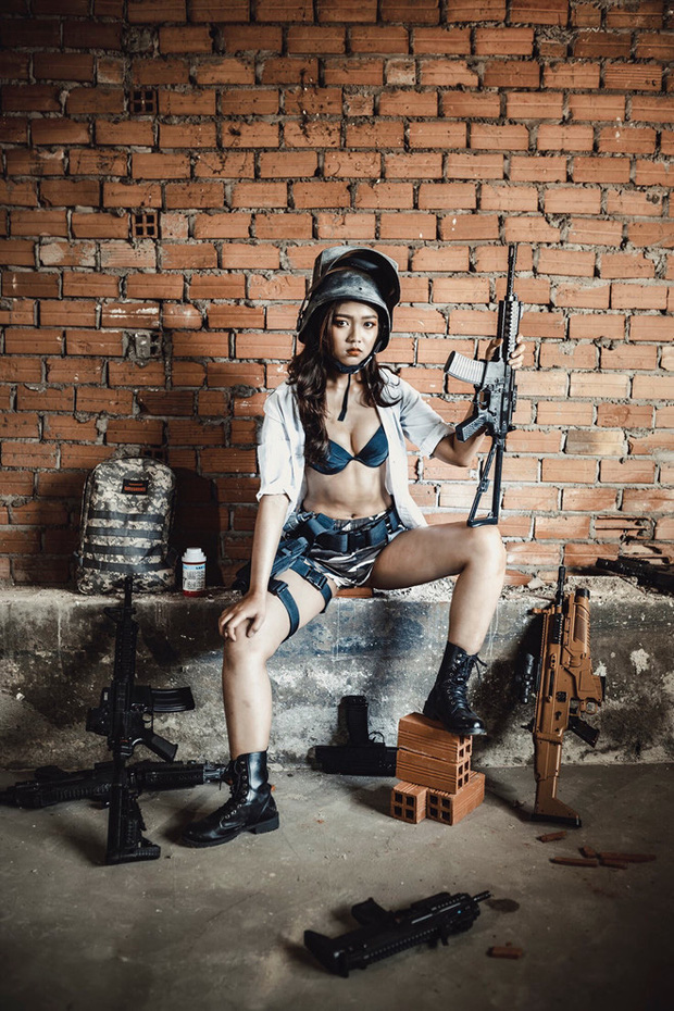 Dàn hot girl cosplay PUBG nóng bỏng mắt, chỉ nhìn thôi là súng ống đã lên nòng để sẵn sàng chạy bo - Ảnh 11.