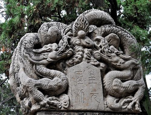Truyền thuyết Long sinh cửu tử là một trong những câu chuyện cổ đại nổi tiếng nhất trong văn hóa Trung Quốc. Câu chuyện nói về một con rồng và con chuột, đại diện cho các thế hệ sống sót. Hãy khám phá thêm về truyền thuyết này và xem lại những hình ảnh đẹp của chúng tôi về chủ đề này.