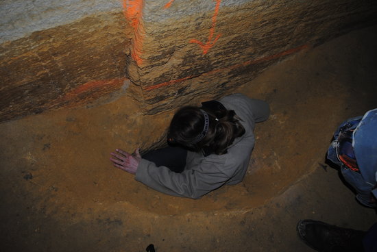 Hầm mộ Odessa: Lang thang trong mê cung địa đạo 2500km dưới lòng đất - Ảnh 6.