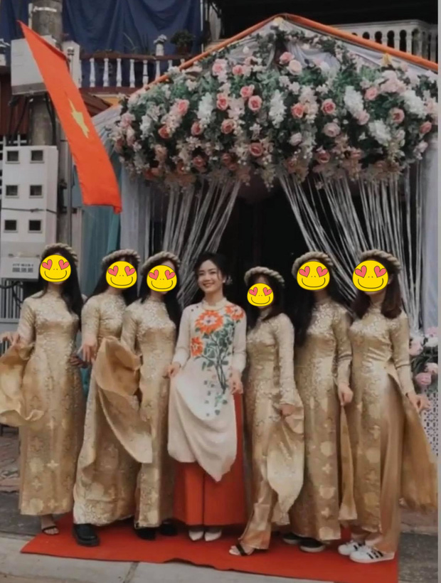 AoE: Sau 45 ngày công khai bạn gái trên facebook cá nhân, Chim Sẻ Đi Nắng chính thức làm đám hỏi - Ảnh 3. AoE: Sau 45 ngày công khai bạn gái trên facebook cá nhân, Chim Sẻ Đi Nắng chính thức làm đám hỏi - Ảnh 3.