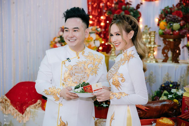 Hot: Streamer giàu nhất Việt Nam - Xemesis chốt ngày cưới hot girl 2k2, hứa hẹn sẽ là một hôn lễ siêu to khổng lồ - Ảnh 3.
