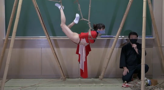Sợ nghệ thuật thất truyền, đại học Kyoto dạy sinh viên cách trói khêu gợi y như phim 18+ - Ảnh 6.