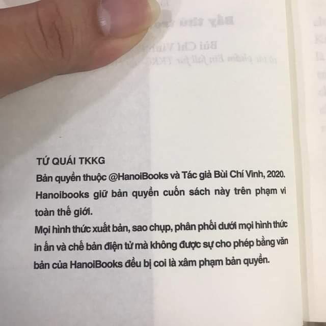 Drama cực gắt về Hanoibooks: Đã vi phạm bản quyền còn trả treo với fan khi nhận góp ý? - Ảnh 1.