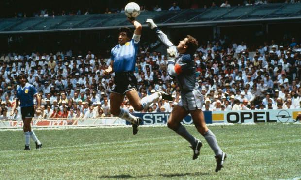 Bàn tay của Chúa là gì mà khiến huyền thoại bóng đá Maradona nổi danh hàng thập kỷ? - Ảnh 2.
