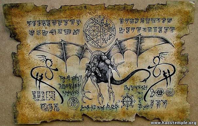 Sự thật về Necronomicon: Cấm thư của quỷ dữ - Ảnh 11.