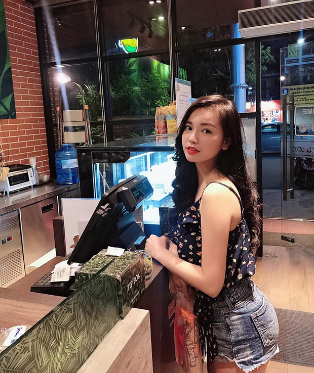 Sở hữu vòng một lên tới 108cm, nàng hot girl Việt quyến rũ khiến cộng đồng mạng xao xuyến, lên cả báo nước ngoài - Ảnh 11.