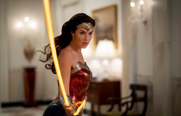 8 sự thật không phải ai cũng biết về bom tấn siêu anh hùng Wonder Woman 1984 - Ảnh 10.