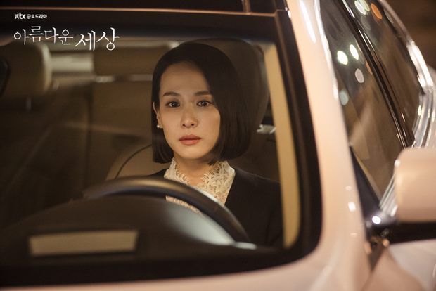 Mỹ nhân Ký sinh trùng Jo Yeo Jeong: Bị bạn trai bỏ vì phim 18+, bố lừa đảo và con đường đến với kỳ tích tượng vàng Oscar - Ảnh 4.