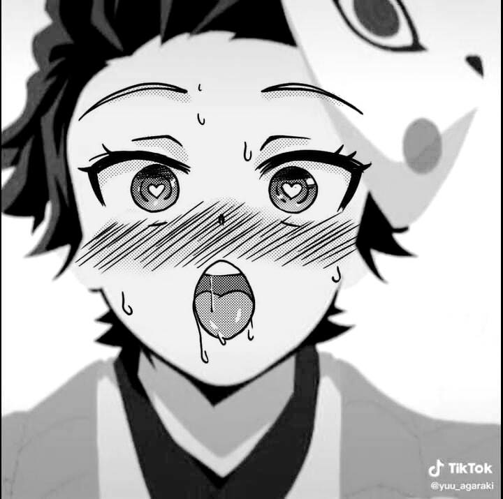 Kimetsu No Yaiba: Nhờ Dân Mạng Ghép Mặt Sao Cho Ngầu, Tanjirou Nhận Về  Những Bức Ảnh 