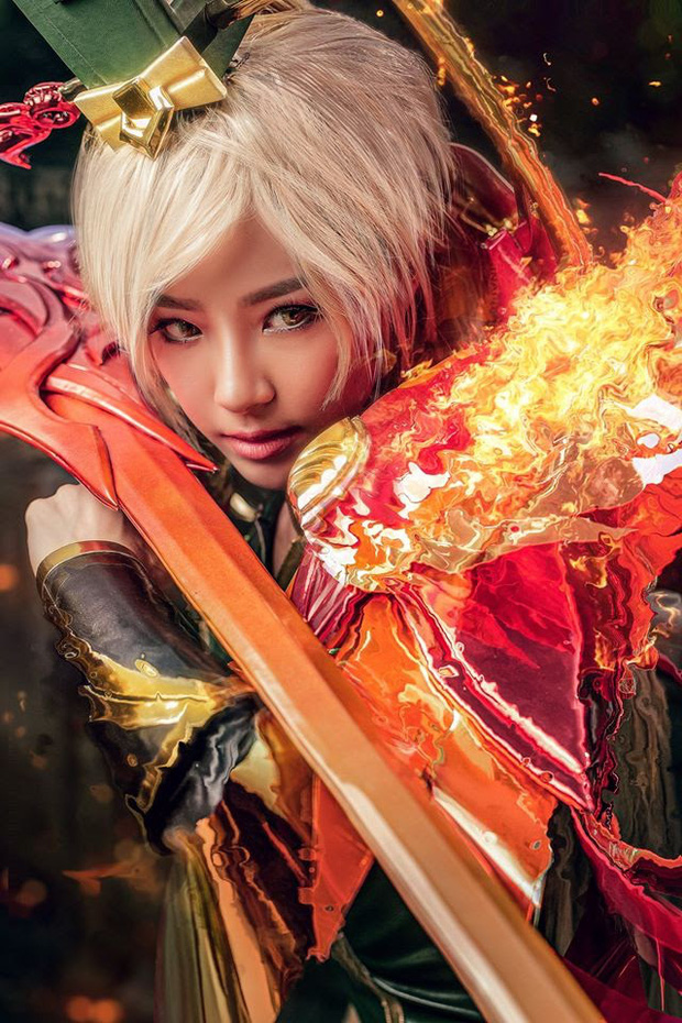 Bỏng mắt với bộ hình cosplay của nữ game thủ Liên Quân Mobile xứ Thái, Butterfly xinh thế này thì ai nỡ combat! - Ảnh 4.