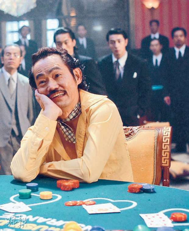 Dù là thành viên nhóm Thất Tiểu Phúc danh tiếng của Hong Kong, Nguyên Hoa vẫn chỉ là diễn viên đóng thế trước khi gặp Châu Tinh Trì