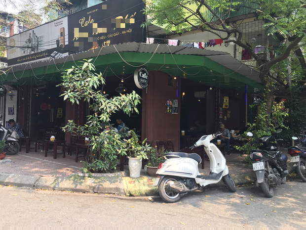 Hà Nội: Hàng loạt quán cafe, quán nhậu vẫn tấp nập mở cửa đón khách bất chấp lệnh đóng cửa để phòng chống COVID-19 - Ảnh 10.