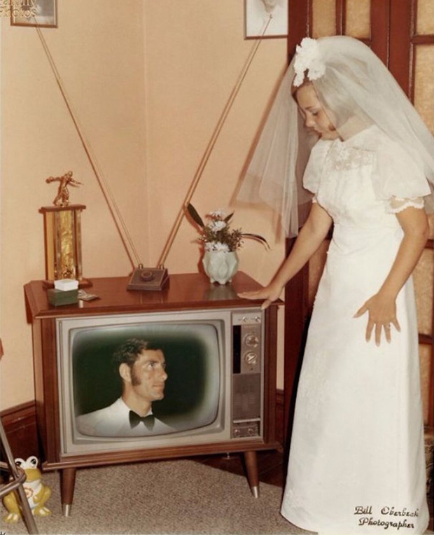 Những thảm họa photoshop ảnh cưới vừa nhìn đã cười không nhặt được mồm - Ảnh 5.