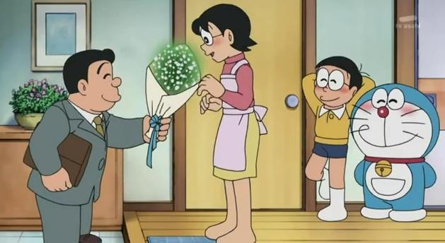 Tự nhiên xuất hiện con mèo máy, thế rốt cuộc ông bà Nobi nghĩ thế nào về Doraemon? - Ảnh 1.