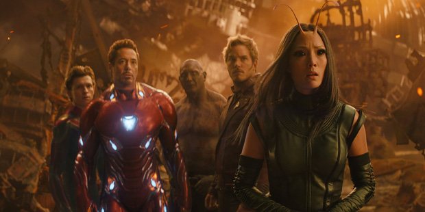 Endgame lãi gần tỷ đô cũng không sốc bằng “cảnh nóng” bị cắt giữa Hulk và Black Widow - Ảnh 4.