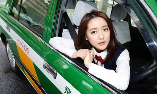 Ngắm nhìn nhan sắc thuần khiết của hot girl tài xế gợi cảm nhất Nhật Bản, tốt nghiệp đại học nhưng lựa chọn lái taxi để mưu sinh - Ảnh 4.