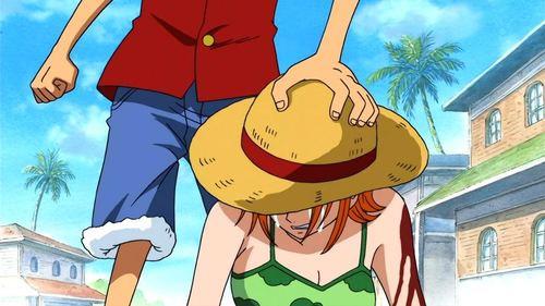 Nếu bạn là một fan của series manga One Piece, chắc chắn không thể bỏ qua tranh vẽ về thuyền trưởng Luffy. Chi tiết chính xác về trang phục, hành động và nụ cười tràn đầy năng lượng sẽ khiến bạn cảm thấy thích thú và được đắm chìm vào thế giới của nhóm tàu hải tặc Mũ Rơm.