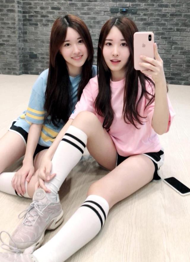 Một tuổi đã được coi là cặp song sinh đẹp nhất châu Á, 17 năm sau hai cô nàng vẫn mang vẻ đẹp thiên thần - Ảnh 7.