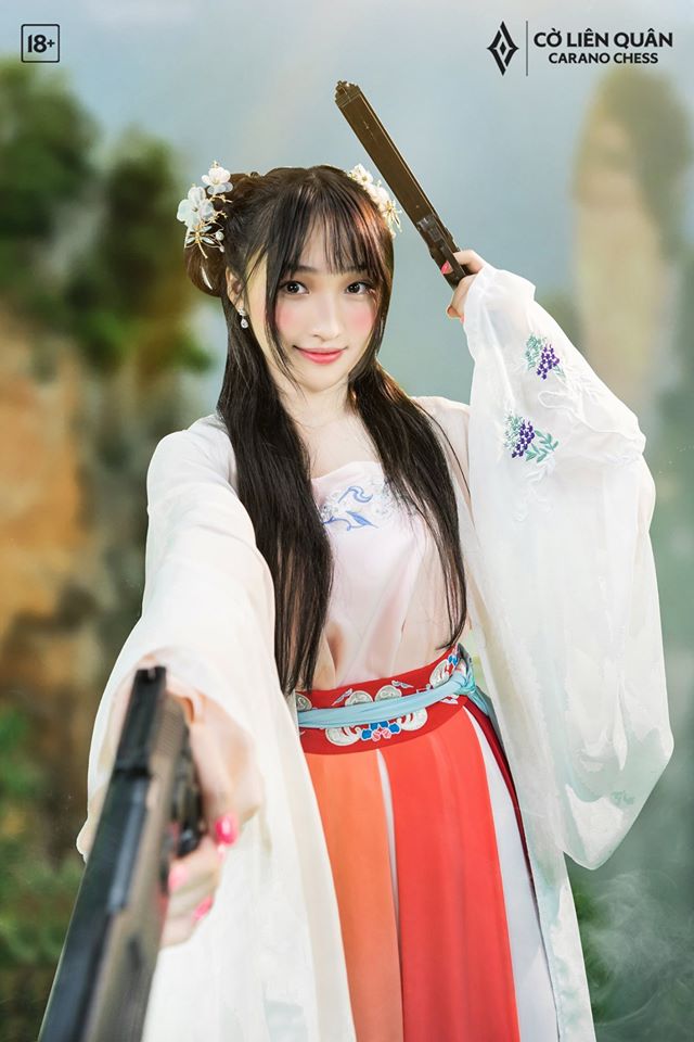 ViruSs, Tuấn Tiền Tỉ cùng dàn streamer cosplay tướng Liên Quân theo phong cách kiếm hiệp cổ trang khiến fan chết cười - Ảnh 9.