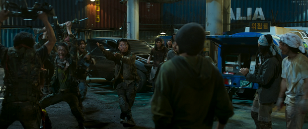 Ám ảnh cực độ với trailer Train to Busan 2: Khi kẻ sống sót biến chất, lấy đồng loại và zombie làm thú tiêu khiển - Ảnh 8.
