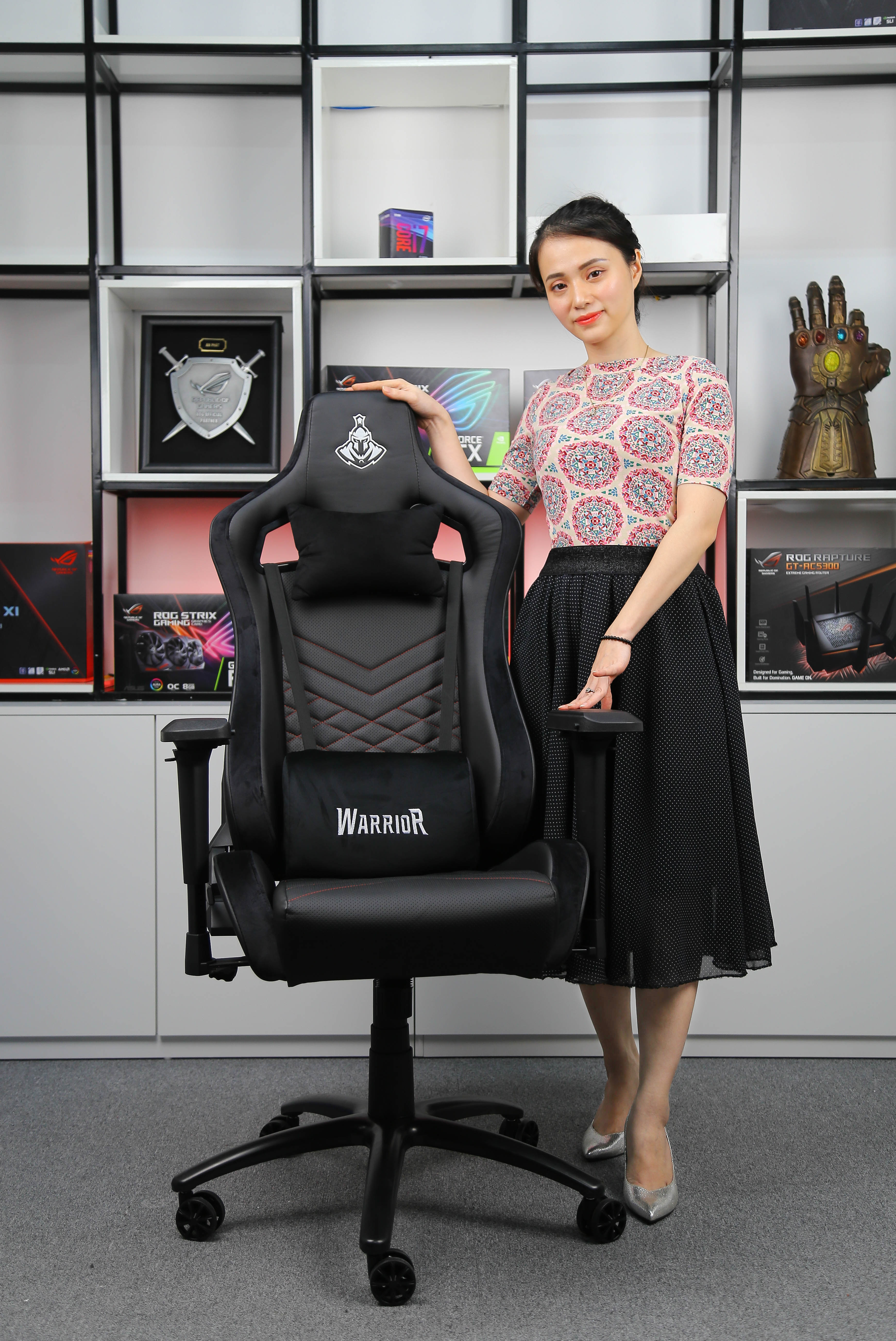 For under 4 million VND, gamers can get a chair with a top-notch design