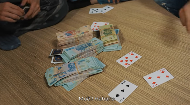 Giang hồ mạng Huấn Hoa Hồng ngang nhiên làm MV quảng cáo game đánh bạc: Có thể bị xử lý hình sự - Ảnh 20.