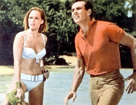 Top 9 Bond girl bốc lửa nhất trong vũ trụ 007, vị trí số 1 chính là biểu tượng sex thập niên 1960 - Ảnh 3.