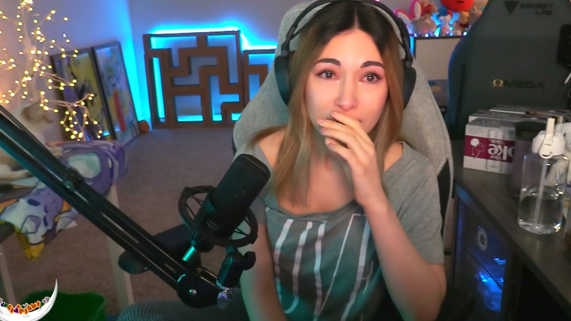 1 năm sau khi bị ban vì "liên hoàn scandal", streamer xinh đẹp Alinity