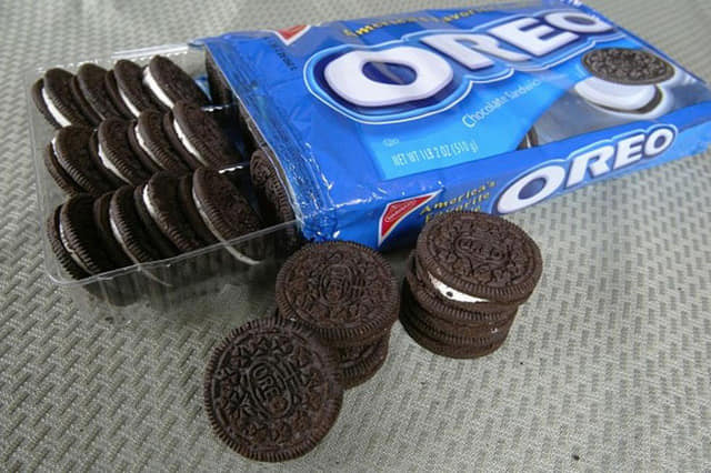 Những sự thật động trời về chiếc bánh Oreo, họa tiết in bánh giống với huy hiệu của hiệp sĩ dòng đền - Ảnh 5.