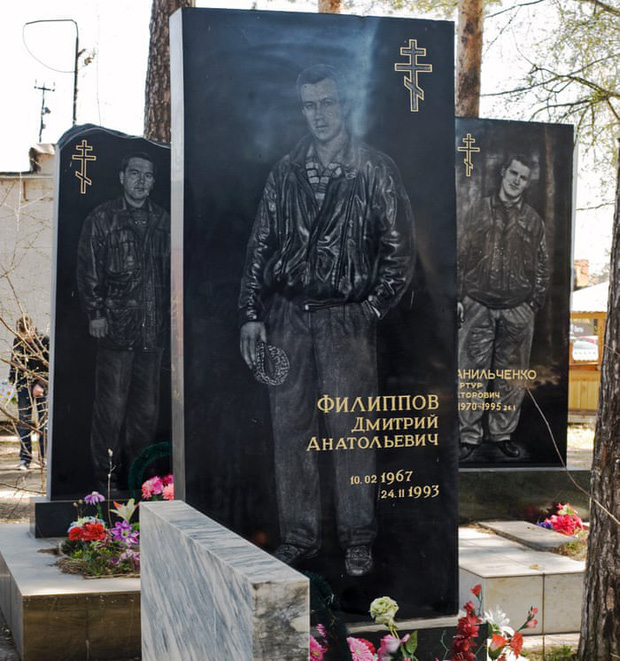 Thăm thú nghĩa trang mafia độc đáo ở Nga: Khi còn sống khét tiếng bao nhiêu, lúc nhắm mắt cũng hoành tráng bấy nhiêu - Ảnh 10.