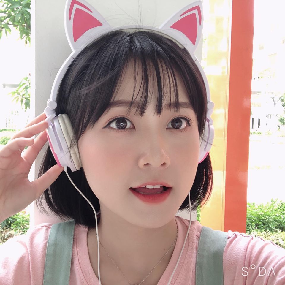 Cần gì sexy bốc lửa, cứ đáng yêu thế này là đủ... đốn tim các anh gamer rồi! - Ảnh 8. Cần gì sexy bốc lửa, cứ đáng yêu thế này là đủ... đốn tim các anh gamer rồi! - Ảnh 8.