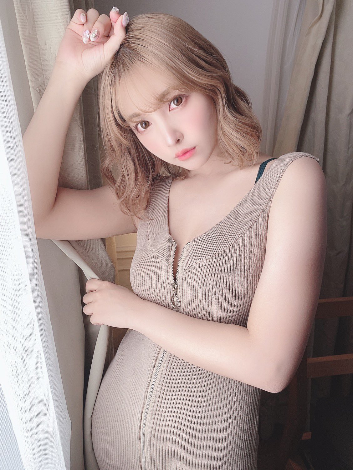 Thiên thần 18+ Yua Mikami tiếp tục khai trương nhãn hiệu thời trang mới, kêu gọi người hâm mộ ủng hộ thần tượng - Ảnh 7.