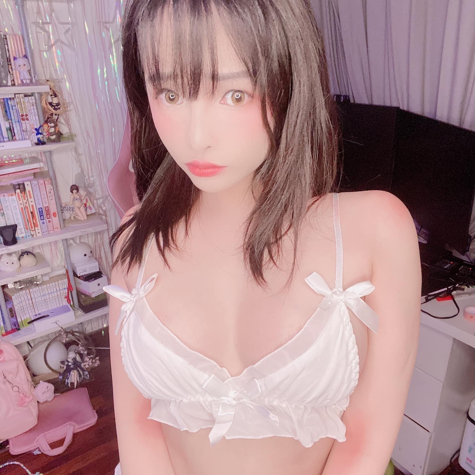 Bikini, bể bơi và... nữ cosplayer: Sự kiện tốn máu mũi nhất chuẩn bị diễn ra vào ngày mai! - Ảnh 2. Bikini, bể bơi và... nữ cosplayer: Sự kiện tốn máu mũi nhất chuẩn bị diễn ra vào ngày mai! - Ảnh 2.