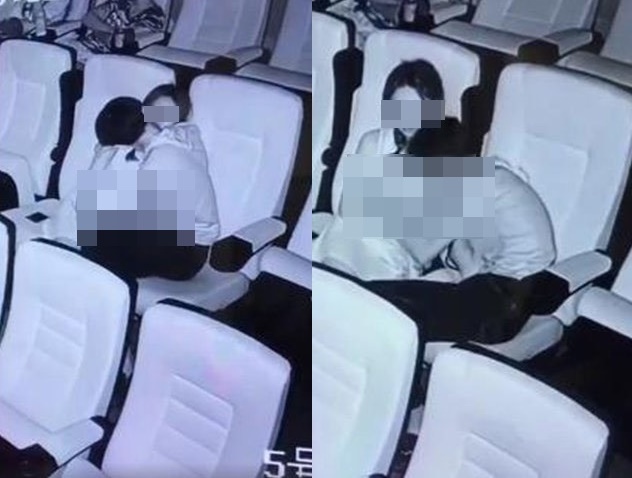 Nam thanh niên dùng bàn tay hư hỏng sờ soạng bạn gái giữa rạp chiếu phim, đáng chú ý nhất là thái độ của khổ chủ - Ảnh 1.