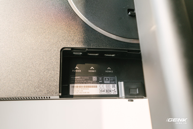 Trên tay Huawei Mateview GT Sound Edition: Màn hình Ultrawide 34-inch cong, 3K 165Hz, tích hợp sẵn Sound-bar - Ảnh 5.