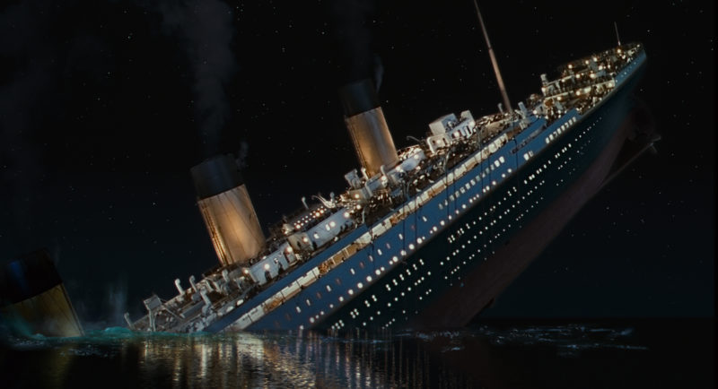 Tàu Titanic có thể đã được cứu, sự thật được phơi bày trong cảnh quay bị  cắt của “Titanic” 1997