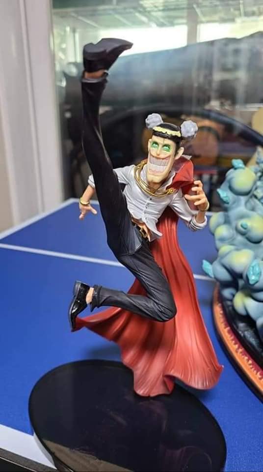 Giật mình khi thấy Mr 2 cosplay các nhân vật khác trong One Piece, CĐM cảm thán tụt mood quá! - Ảnh 8.