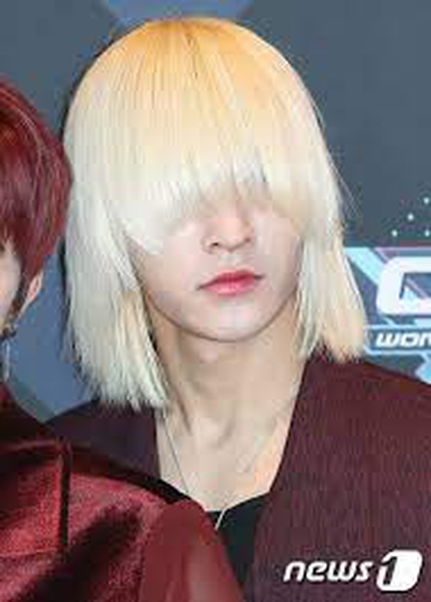 Idol Hàn Quốc nuôi tóc giấu mặt từ lúc debut, đến khi nổi tiếng muốn cắt tóc nhưng sợ fan không nhận ra - Ảnh 3.