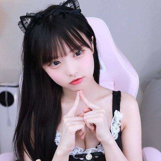 Bong Soon - cô nàng streamer không quá có tiếng tăm tại Hàn Quốc