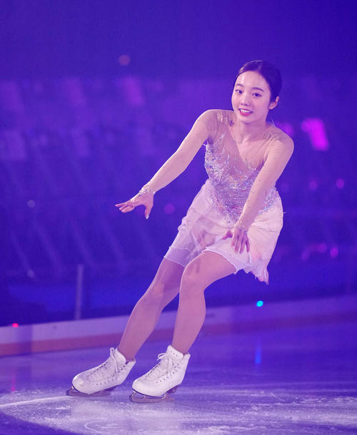 Nhan sắc xinh đẹp của thiên thần trượt băng đã cosplay Trùng Trụ, tài sắc vẹn toàn càng ngắm càng mê - Ảnh 3.