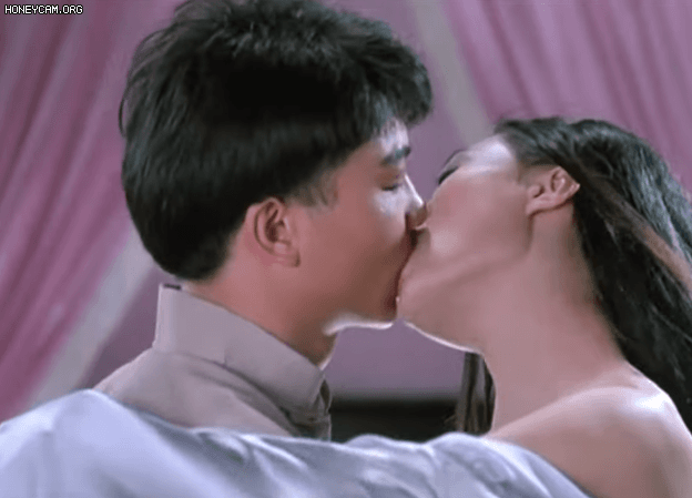 Loạt cảnh nóng kinh hãi tột độ của màn ảnh Hoa ngữ: Sợ nhất là bị ma nữ, cương thi dụ dỗ lên giường - Ảnh 2.