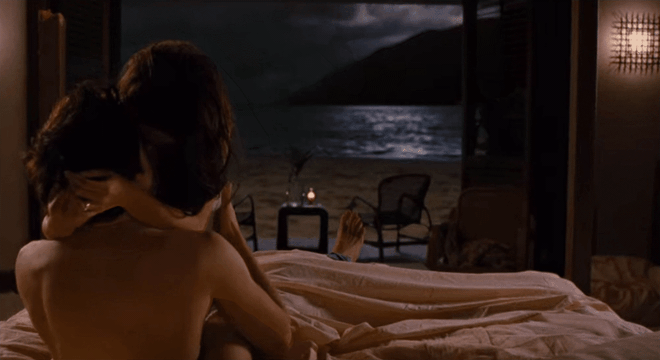 4 cảnh nóng căng nhất của Twilight: Cuộc ân ái nát giường liệu có ghê gớm bằng lần dạo chơi bãi biển? - Ảnh 4.