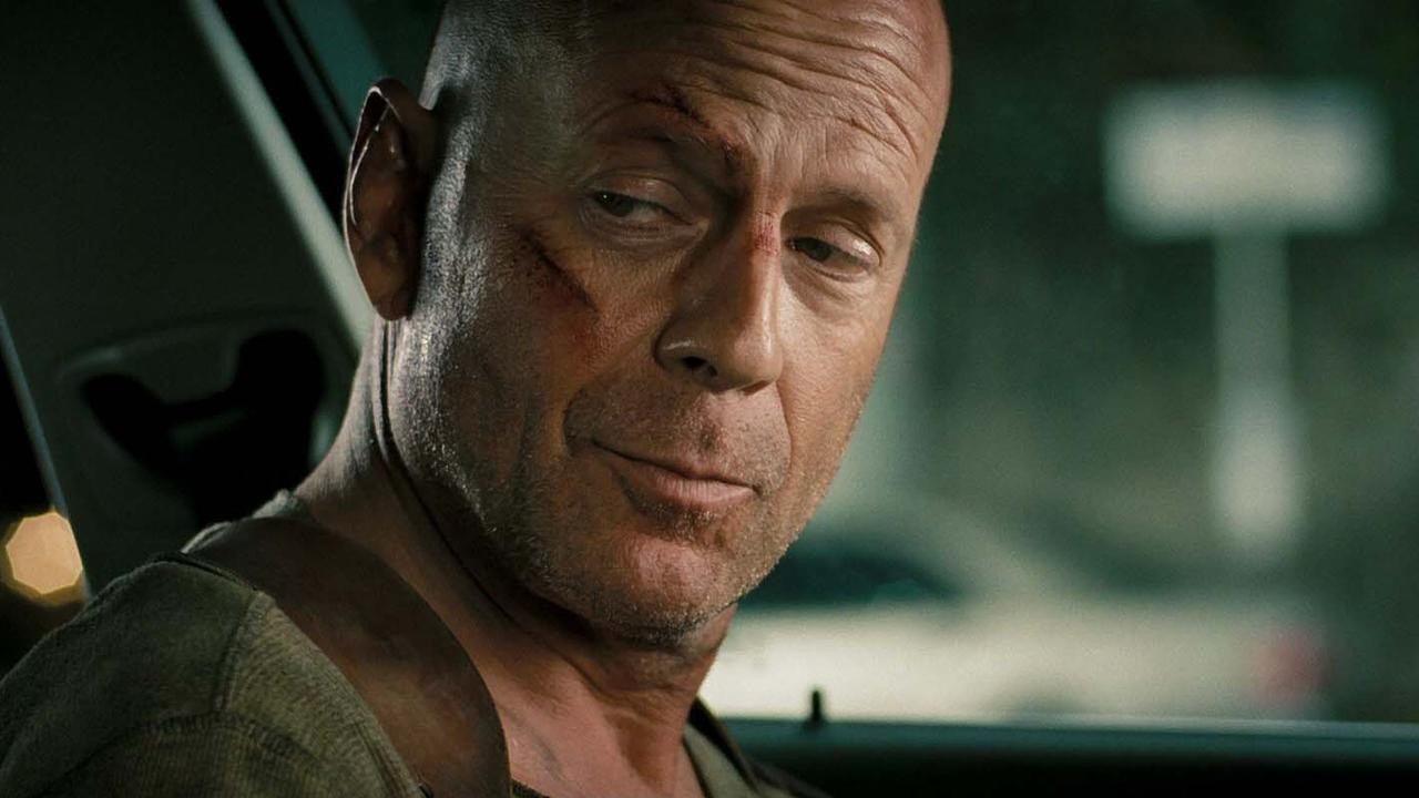 Bruce Willis trở thành ngôi sao Hollywood đầu tiên bán quyền sử dụng khuôn mặt của mình cho công nghệ Deepfake - Ảnh 1.