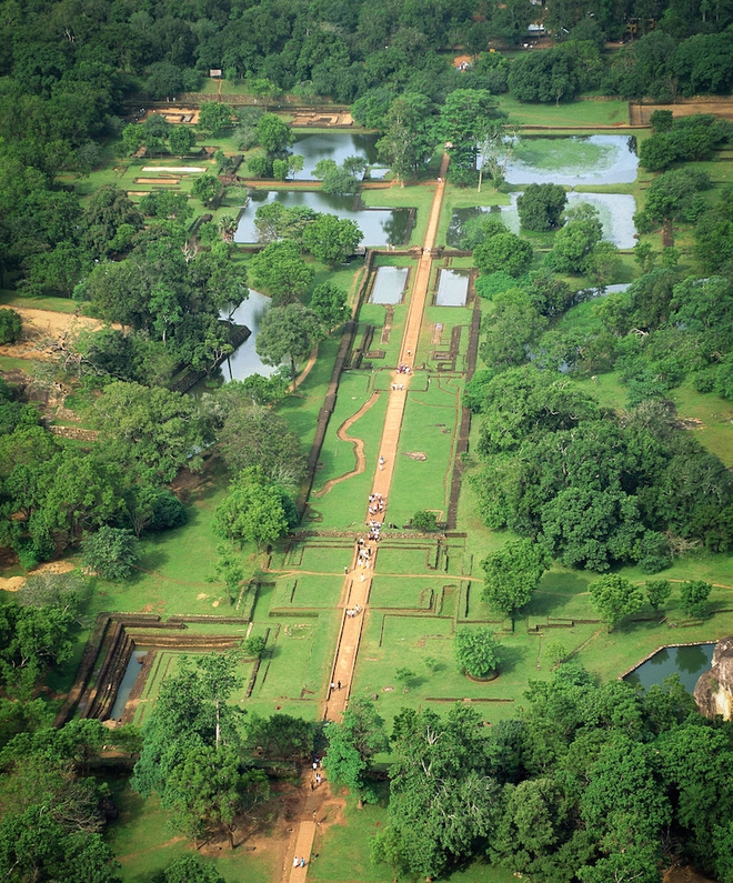 Sư thành - công trình cổ đại ẩn giữa núi rừng Sri Lanka - Ảnh 3.