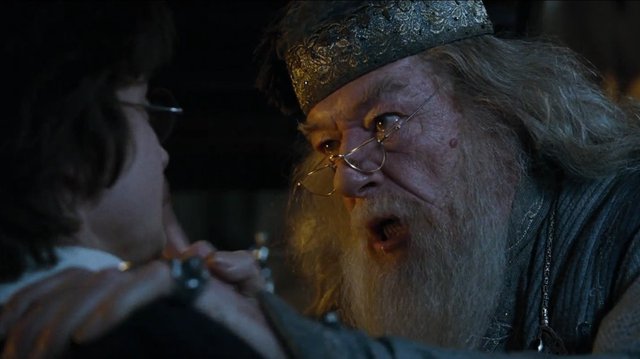 Bí mật về dòng kinh hoàng nhất của Harry Potter: Những diễn viên chưa đọc cuốn sách nên làm theo bản năng của mình!  - Ảnh 3.