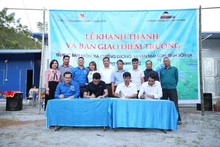 Mixi team dự lễ khánh thành và bàn giao điểm trường tại Sơn La - Ảnh 2.