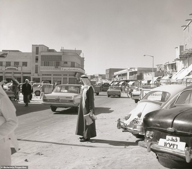 Bộ ảnh đáng kinh ngạc cho thấy sự phồn thịnh thần tốc chỉ sau 50 năm của Qatar Photo-10-16691859294321528688356-1669200900888-1669200901030178571816